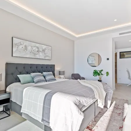 Апартаменты Santa Clara Sea View Марбелья